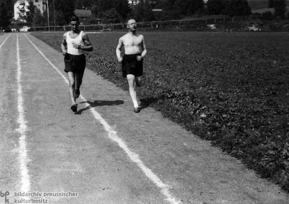 Heinrich Himmler Trains for the Reich Sport Badge in Silver (1936)